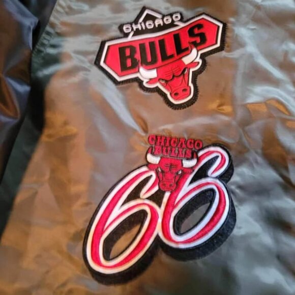 Mens jacket - Picture 3 of 5